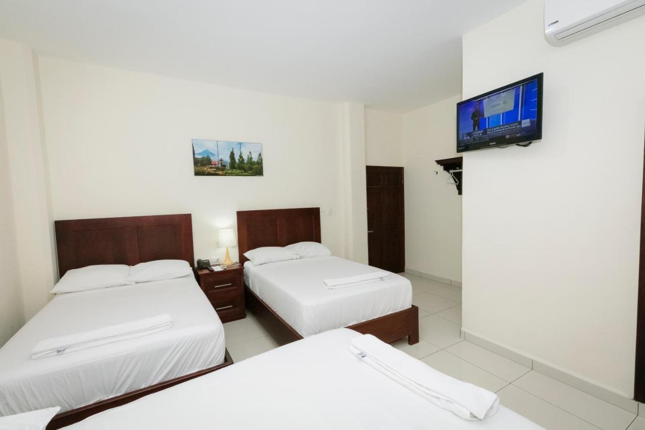 Hotel Mediterraneo Inn Santa Rosa de Lima Luaran gambar